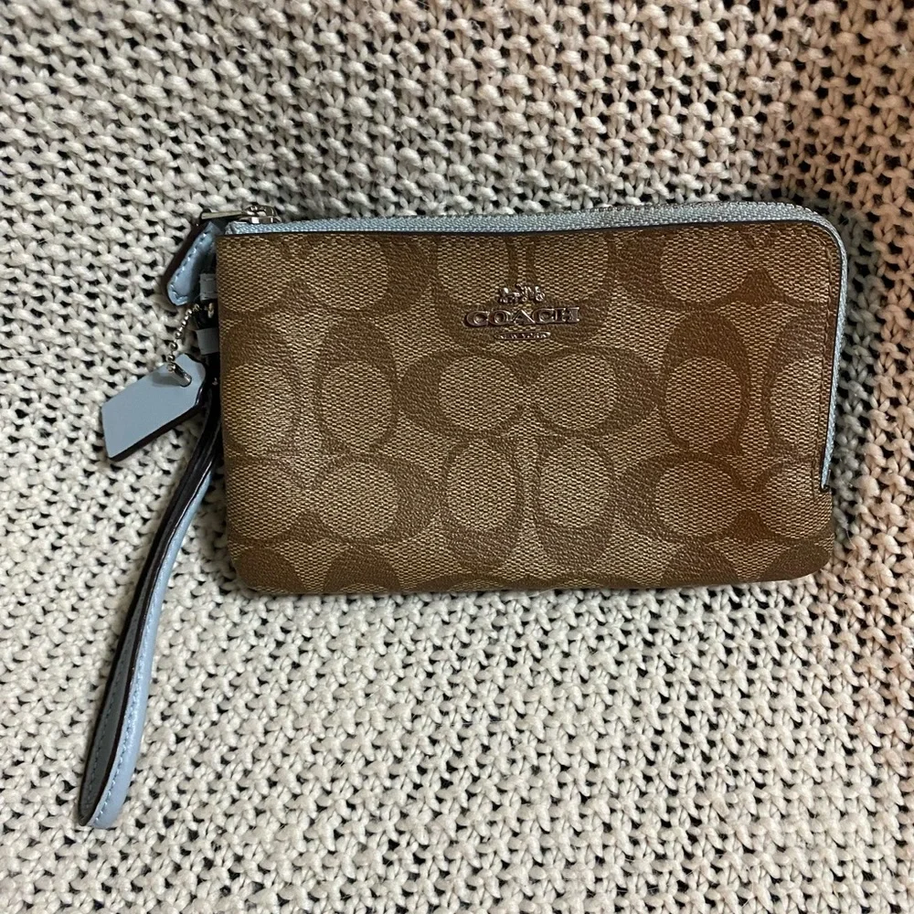 Coach Brown and Blue Two Compartment Wristlet‎